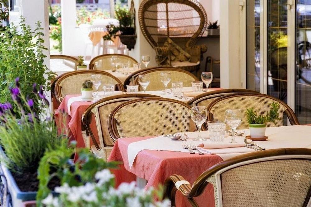 Villa Mirella-Nuova Gestione Γκράντο Εξωτερικό φωτογραφία
